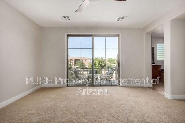 Building Photo - 3311 S Sunland Dr