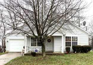 Building Photo - 127 Blackburn St