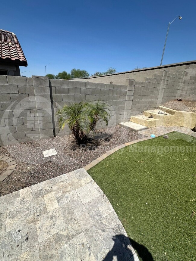 Building Photo - 25223 N 107th Dr