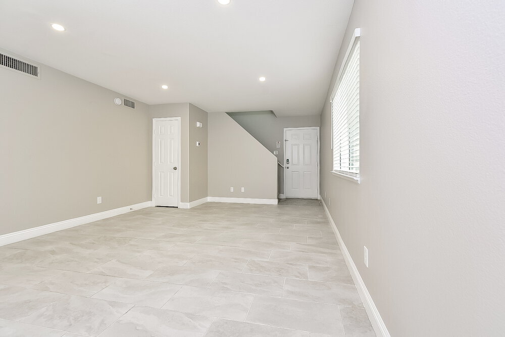 Building Photo - 7517 Maiden Run Ave