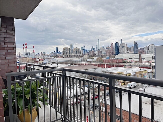 Building Photo - 12-15 Broadway Unit 603