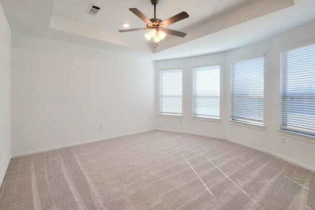Building Photo - 25737 Damask Dr