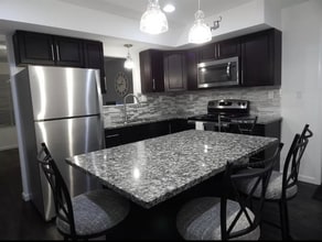 Building Photo - 2018 Washington Ave