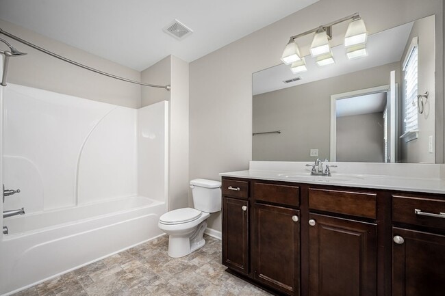 Building Photo - 2118 Middle Tennessee Blvd