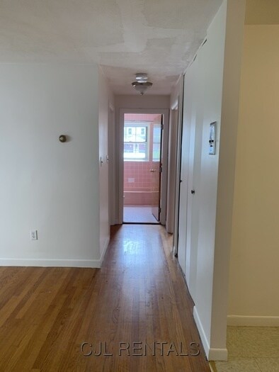 Building Photo - 69 Grove St