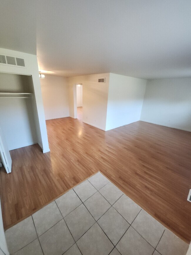 Building Photo - 1 Bedroom 1 Bath