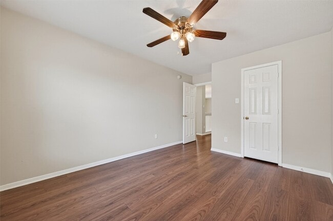 Building Photo - 2610 Argos Dr