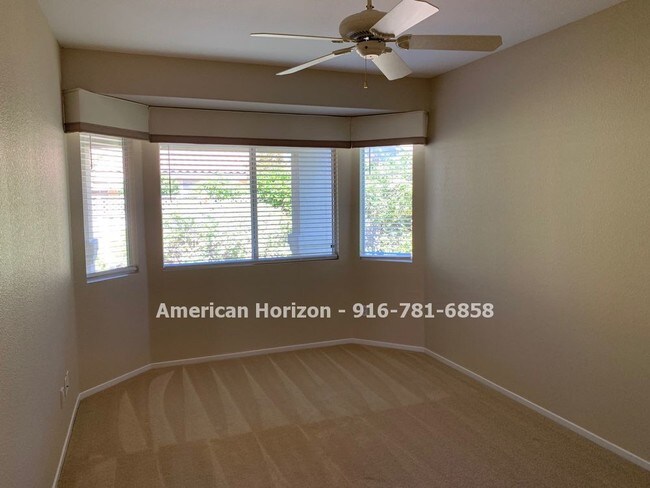 Building Photo - LEASED--Roseville Del Webb 2 bedroom plus den