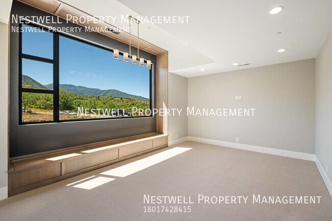 Building Photo - Brand New Luxury Home in Woodland Hills