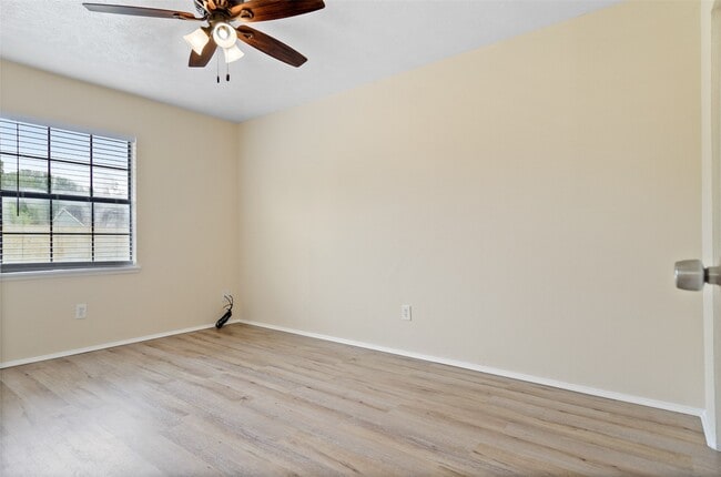 Building Photo - 24206 Running Iron Dr