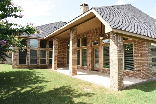 Building Photo - 5922 Solara Ledge Ln