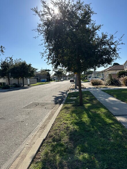 Building Photo - 11505 McDonald St