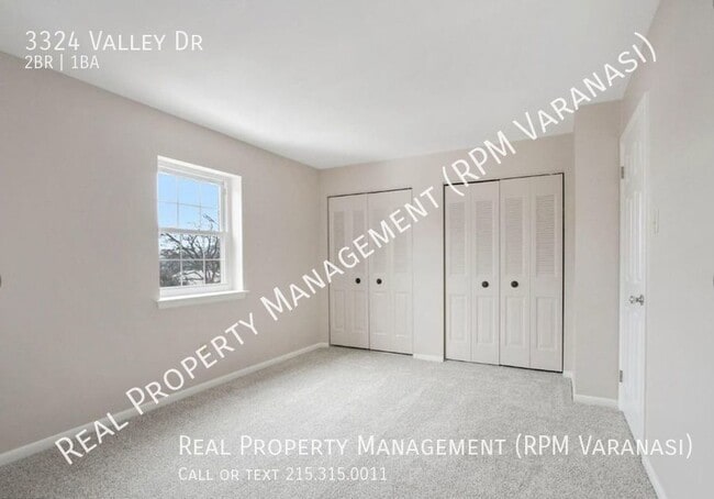 Building Photo - 3324 Valley Dr