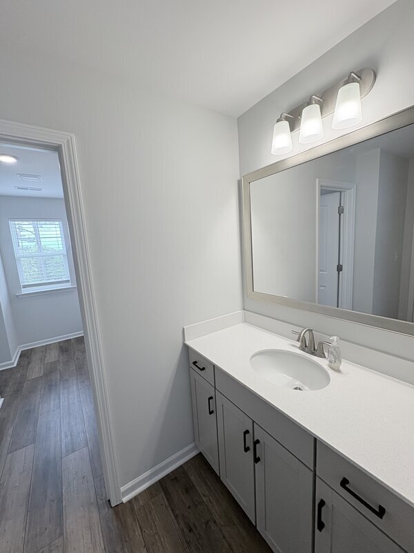 Building Photo - 153 Brockway Dr