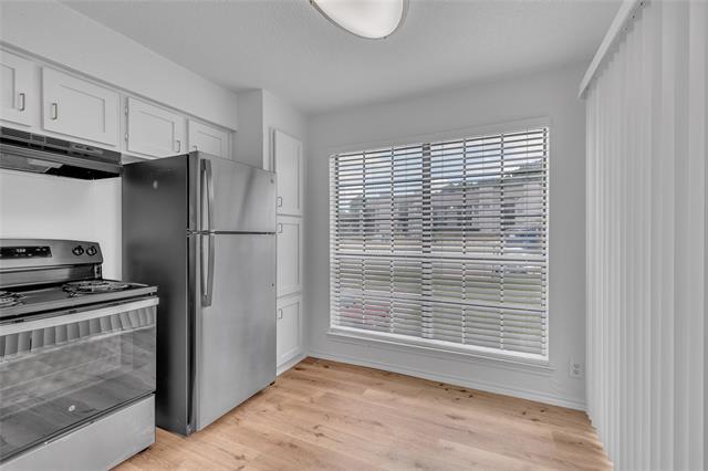 Building Photo - 6034 Stoneybrook Dr