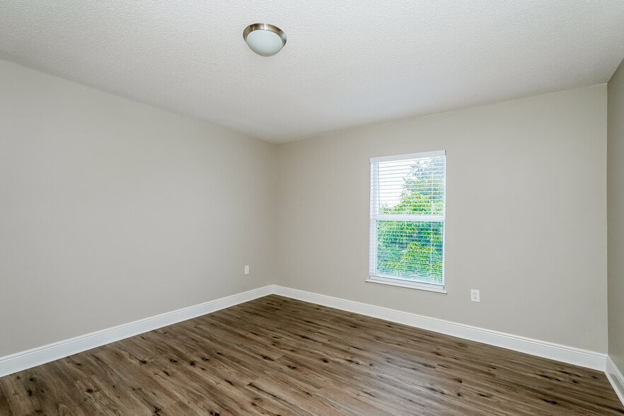 Building Photo - 12923 Tribute Dr