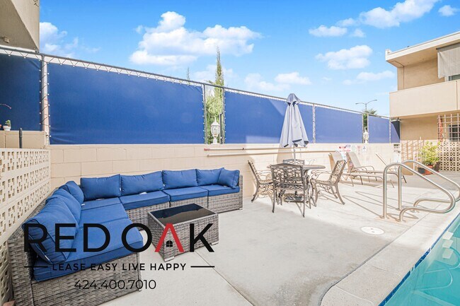 Building Photo - 2050 Rodney Dr