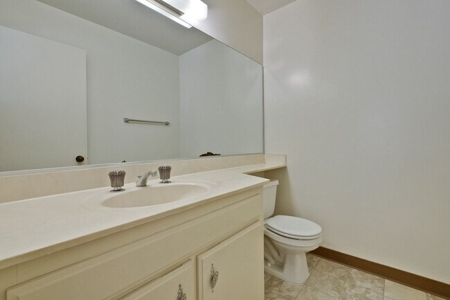 Building Photo - Wow! What a Great Home! Available Soon!