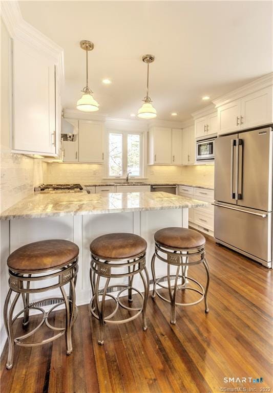 Building Photo - 45 Church St