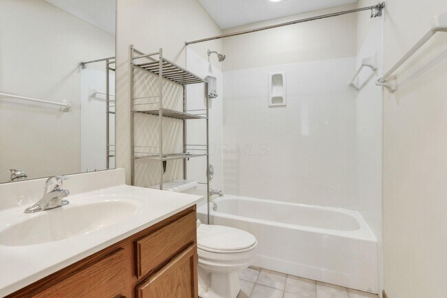 Building Photo - 7641 Finbarr Ct
