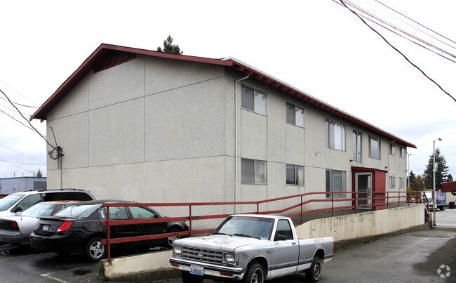 Building Photo - Linda Apartments