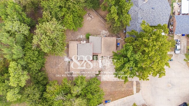 Building Photo - *Not Available for Preleasing 2026* Talk A...