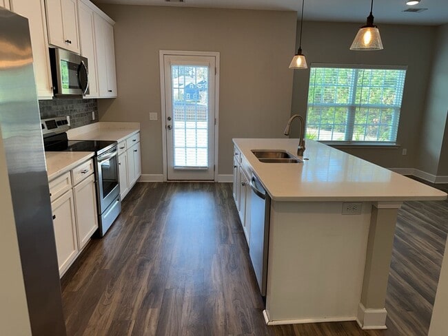 Building Photo - 35 Sweet Grass Ln