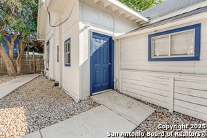 Primary Photo - 3430 S Flores St