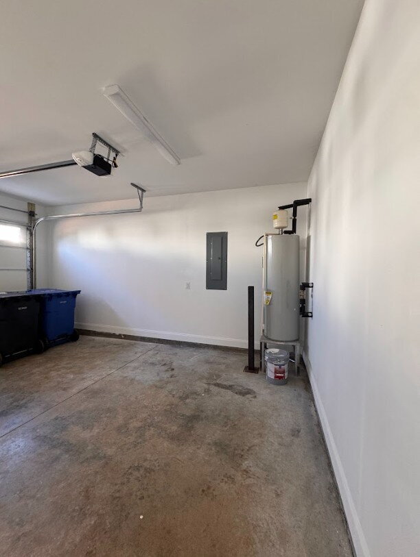 Building Photo - Inquire today on how to get FREE rent!