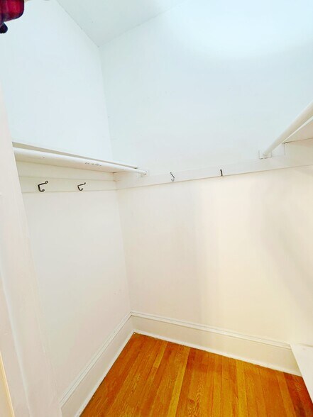 Building Photo - 1466 3rd St