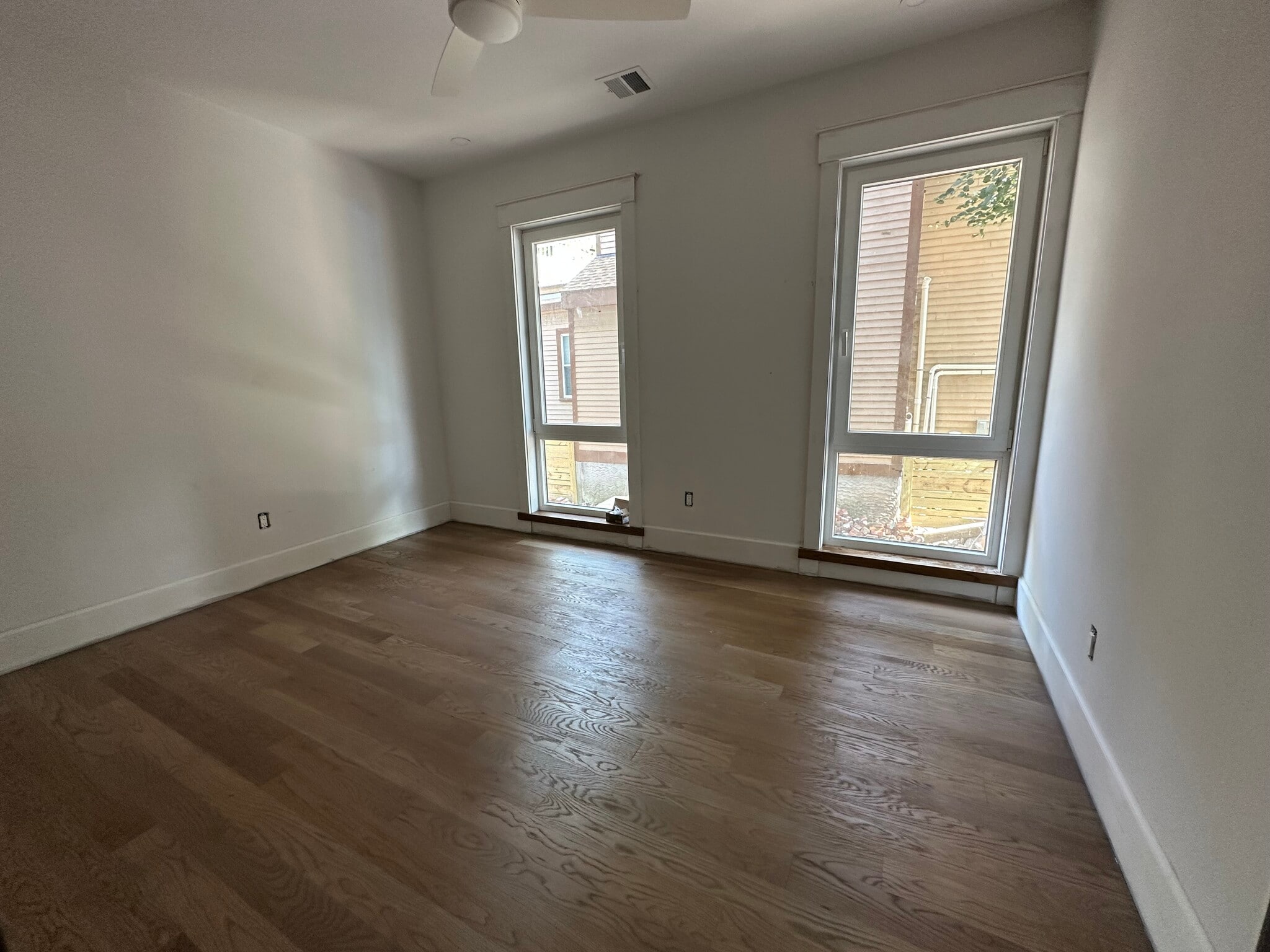 Building Photo - 100 Mount Pleasant Ave