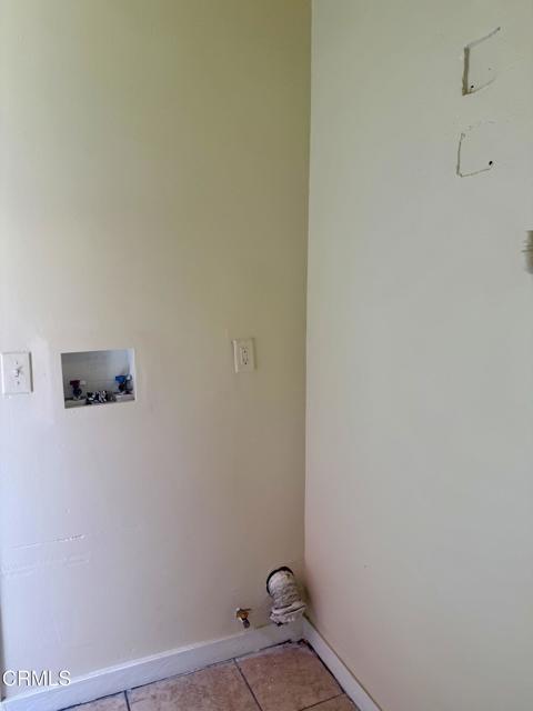Building Photo - 1176 W 38th St
