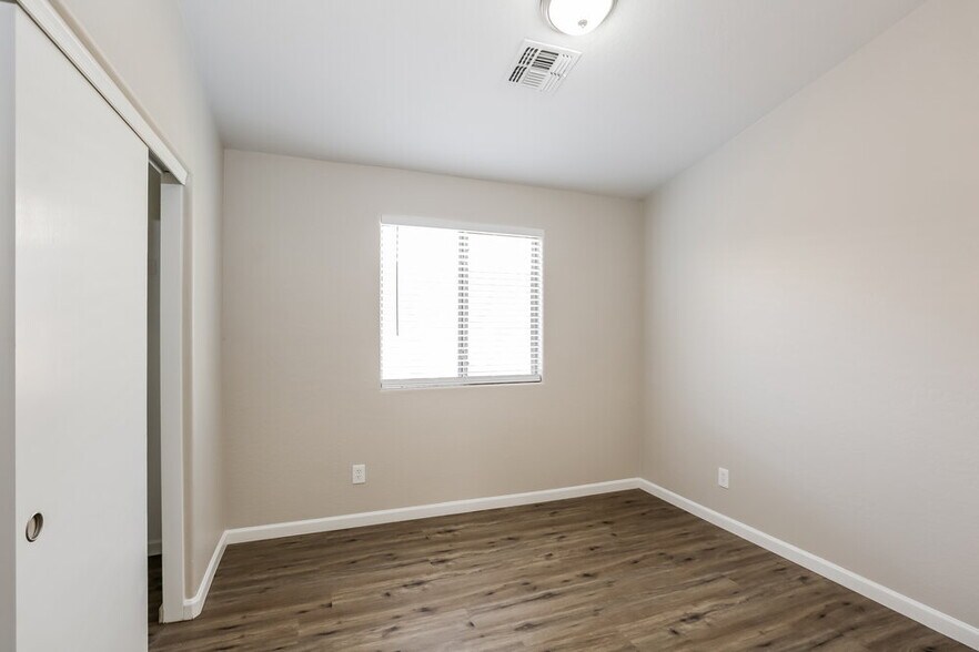 Building Photo - 4337 W St Kateri Dr