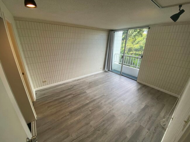 Building Photo - 46-283 Kahuhipa Street