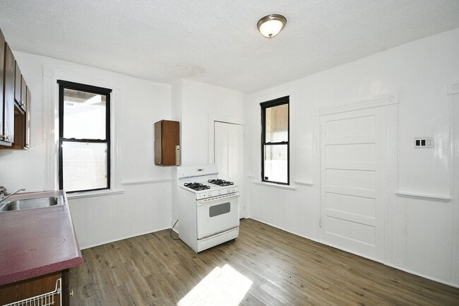 Building Photo - Charming 2-Bedroom/1-Bathroom House for Rent in Rankin - $1000/month