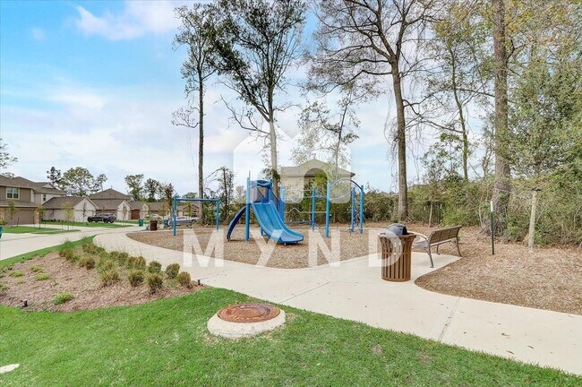 Building Photo - 18779 Faustina Way