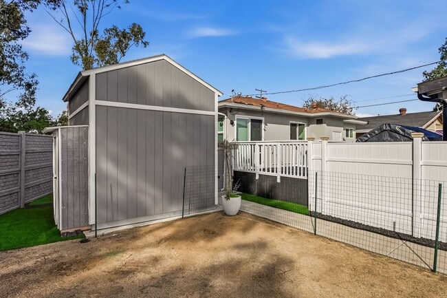 Building Photo - Dwight Street Cottages