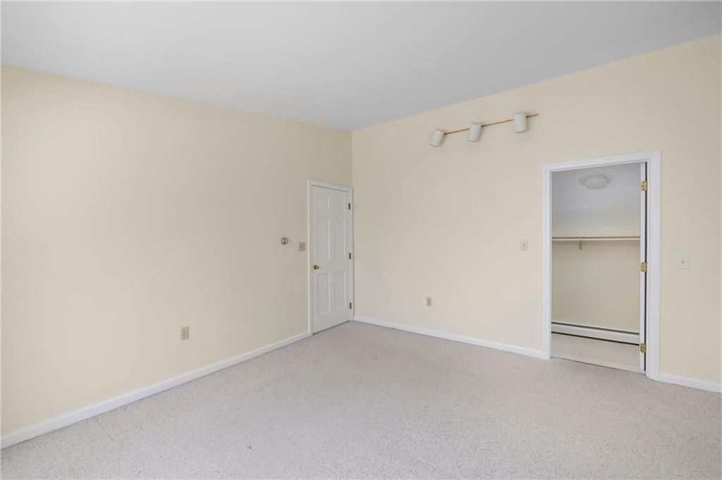 Building Photo - 79 Boyce Ave