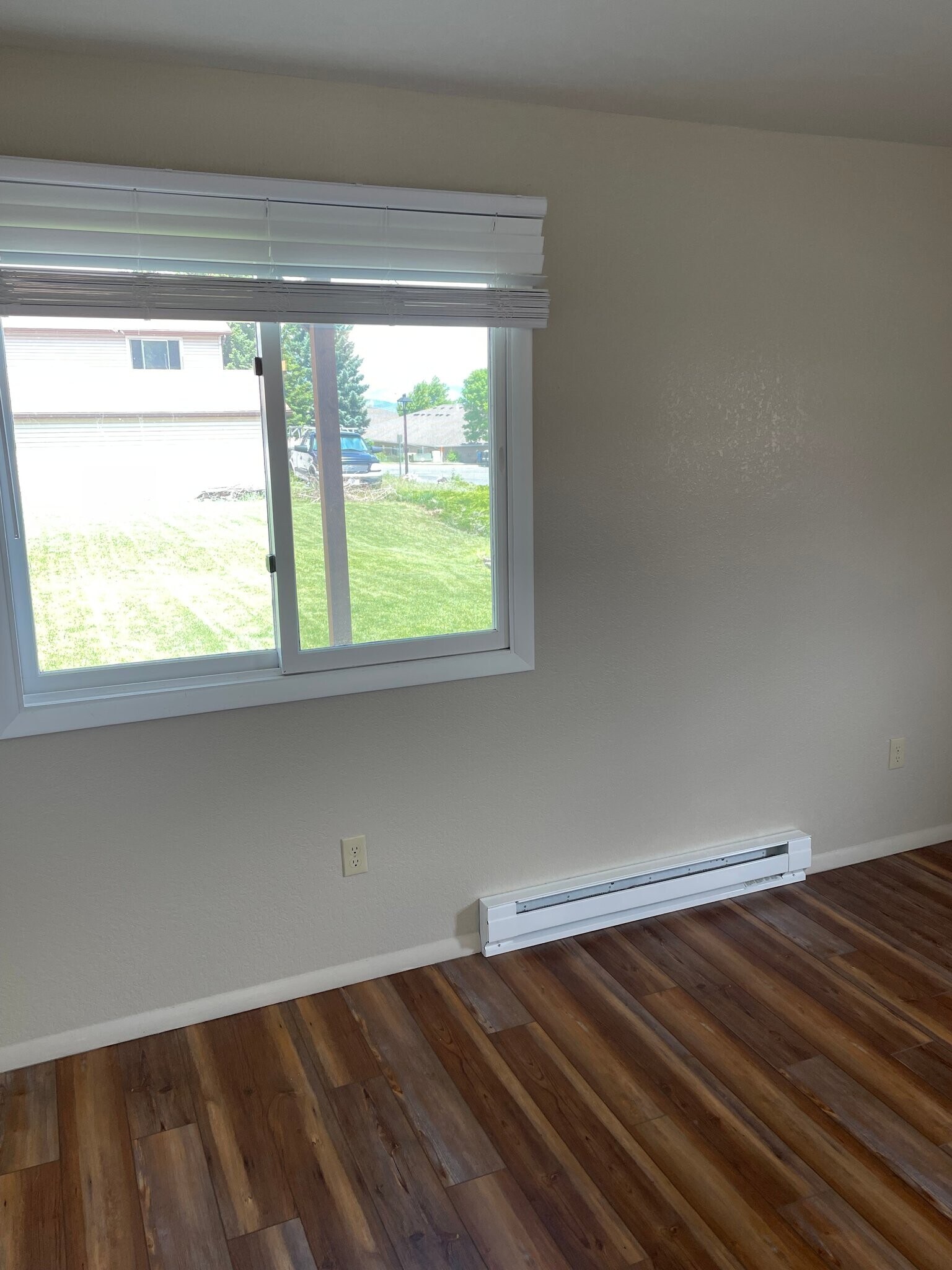 Building Photo - 2412 Sunlight Cir