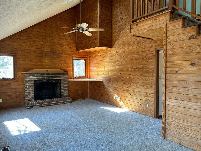 Building Photo - 6707 Guess Rd