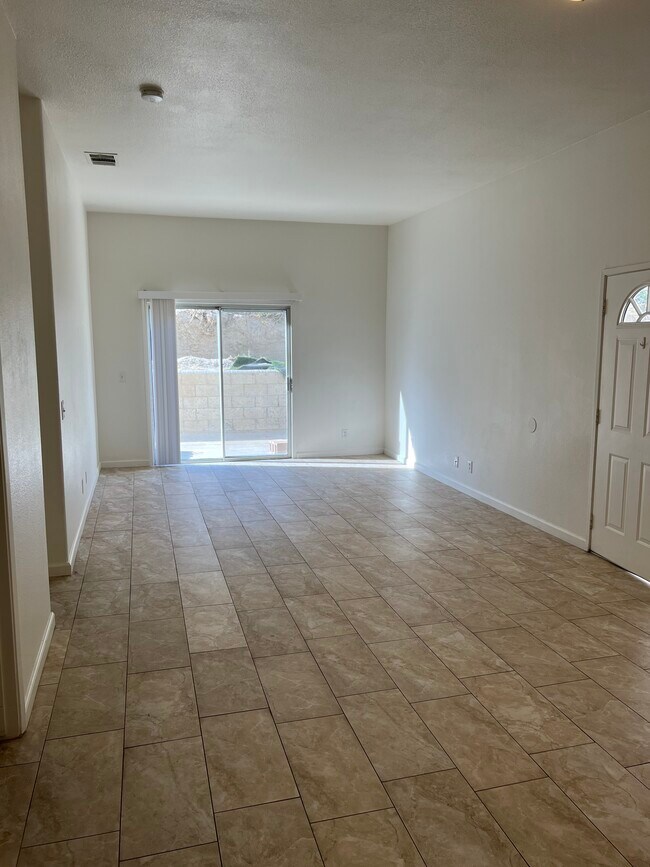 Building Photo - 79641 Avenue 42