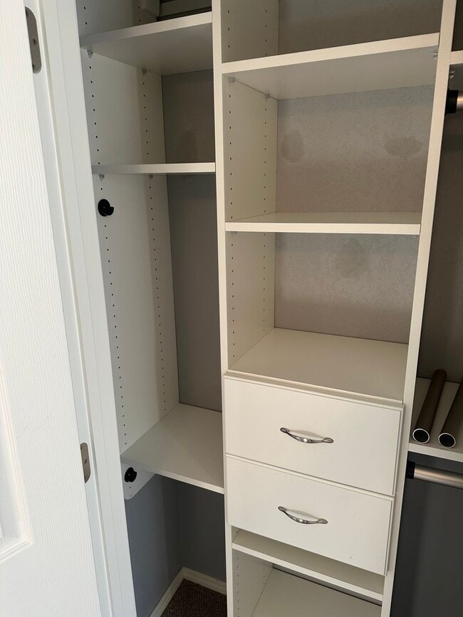 Building Photo - Available Now! Beautiful 4-Bedroom, 2-Bathroom Springdale Home w/ Fenced-In Yard and Covered Patio