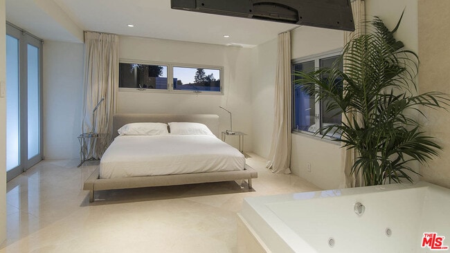 Building Photo - 1466 Bel Air Rd