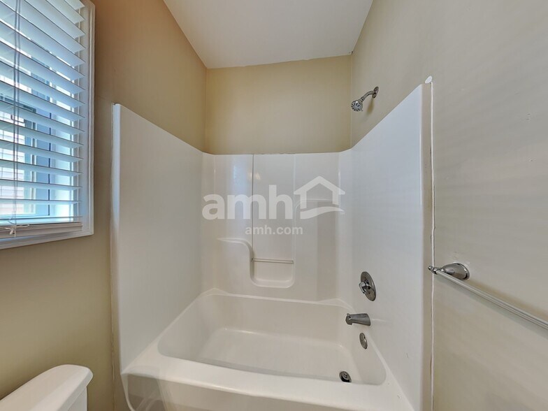 Building Photo - 3919 Cane Garden Dr