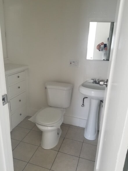 Building Photo - 1116 Magnolia Ave