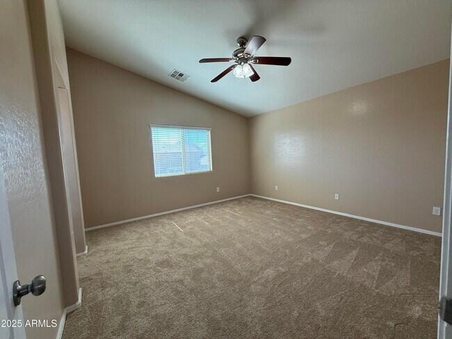 Building Photo - 1821 W Desert Mountain Dr