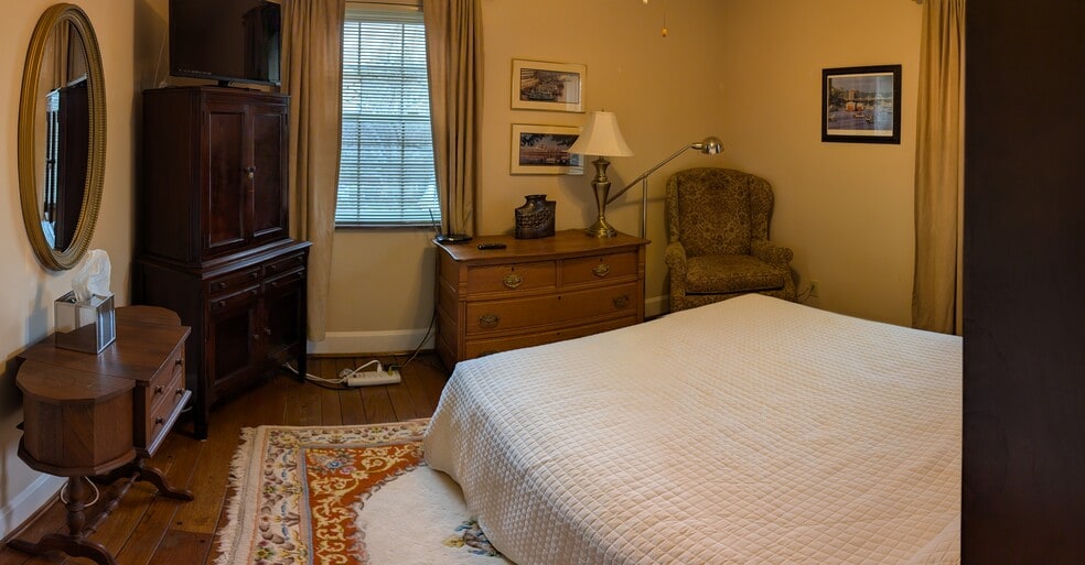 Building Photo - 6201 Lisbon Ave