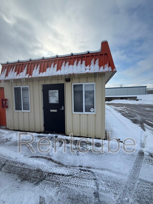 Building Photo - 1820 Radford Rd