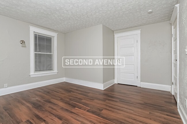 Building Photo - 671 Franklin St