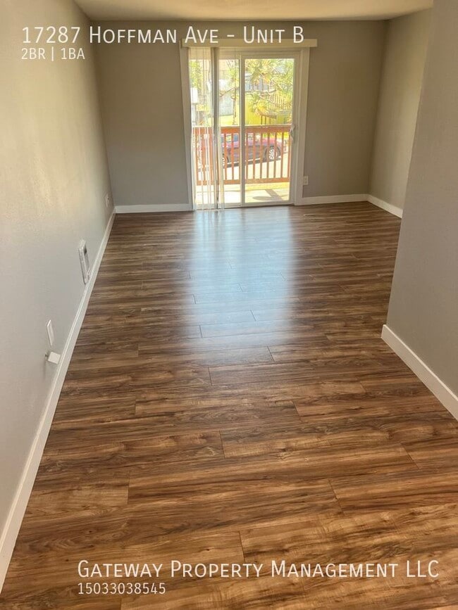 Building Photo - 17287 Hoffman Ave